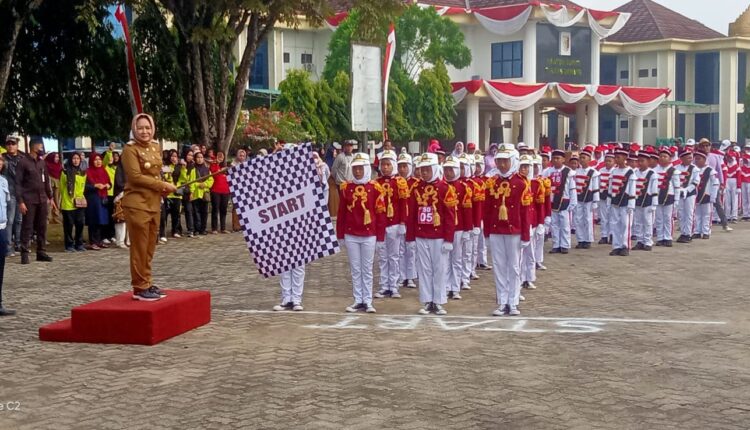 Sdn 1 Gunsak Ikut Ambil Bagian Lomba Gerak Jalan Dalam Rangka